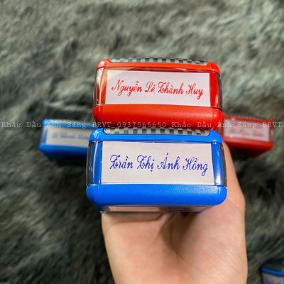 Khắc dấu mộc tên